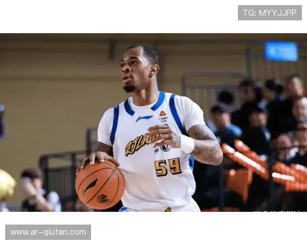 山东高速七连胜遭广厦终结，克里斯空砍28分难救主